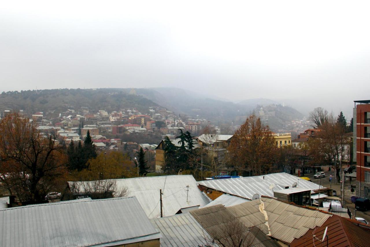 Moon Light Hotel Tbilisi Buitenkant foto